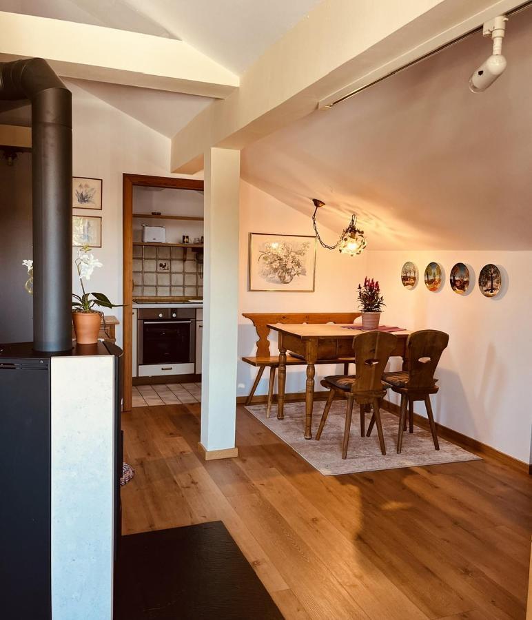 Haus Oberland Apartment Bad Endorf Ngoại thất bức ảnh