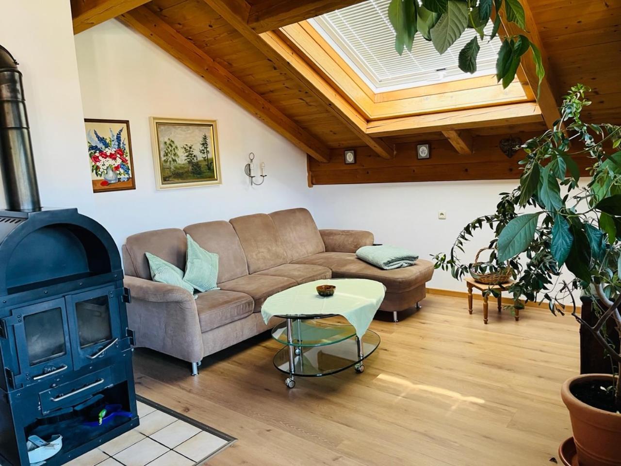 Haus Oberland Apartment Bad Endorf Ngoại thất bức ảnh